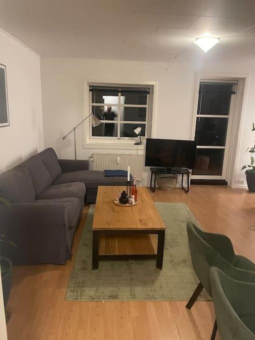 2 Bedroom Apartment Near The Sea Тисвилделейе Екстериор снимка