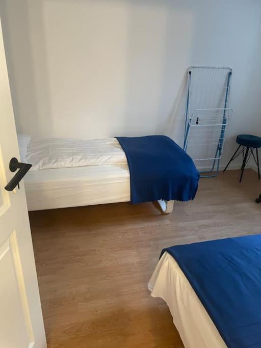 2 Bedroom Apartment Near The Sea Тисвилделейе Екстериор снимка